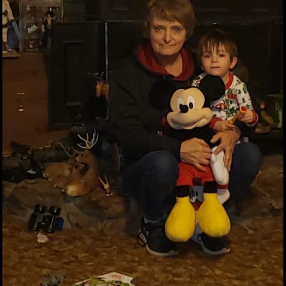 Profile Picture of Tonya Whitehead (@pickens1970) on Poshmark