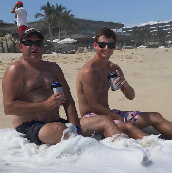 Profile Picture of Aaron Mitchell (@mitchell1410) on Poshmark