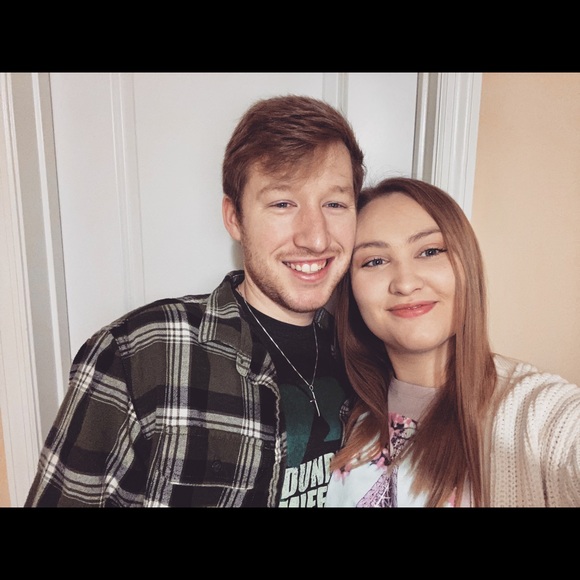 Mary kaylyn Primasing - Poshmark Profile Picture of Mary kaylyn Primasing (@mp96640) on Poshmark