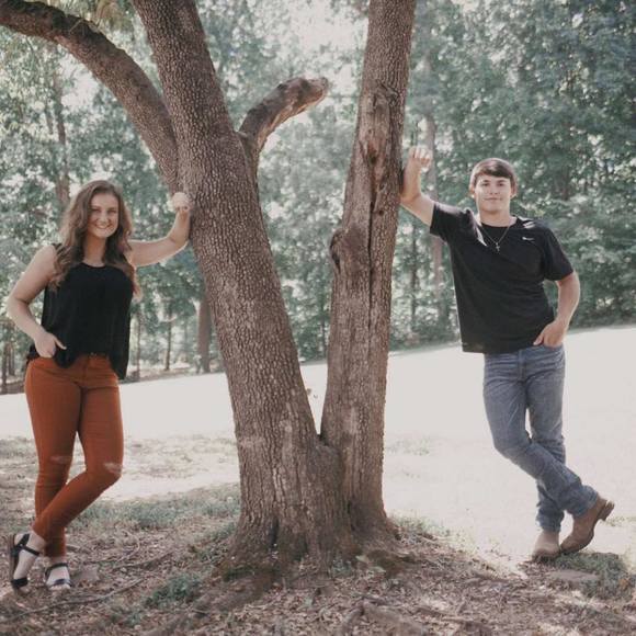 Profile Picture of Jacob Gossett (@jacob_gossett) on Poshmark