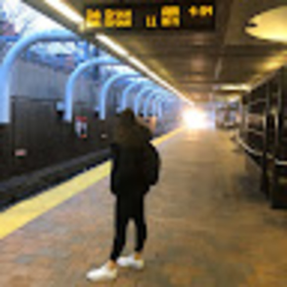 Profile Picture of Briana Armas (@barmas2124) on Poshmark