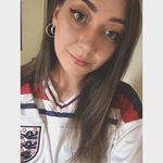 Profile Picture of Amy Warner (@awarner_93) on Instagram