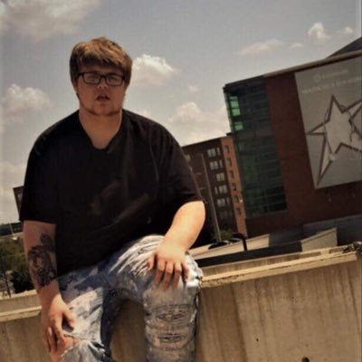 Profile Picture of Zack Holmes (@zackholmes16) on Twitter