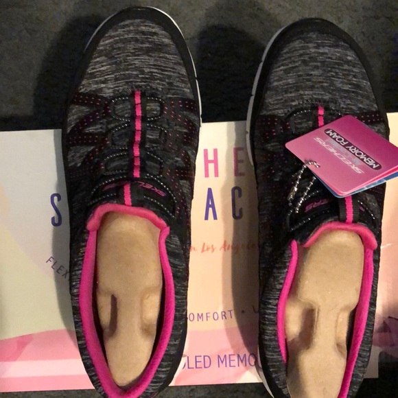 Profile Picture of Joan Camerlengo (@joancamerlengo) on Poshmark