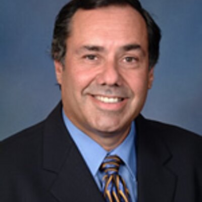 Profile Picture of Steven E Marcus (@stevenemarcus) on Twitter