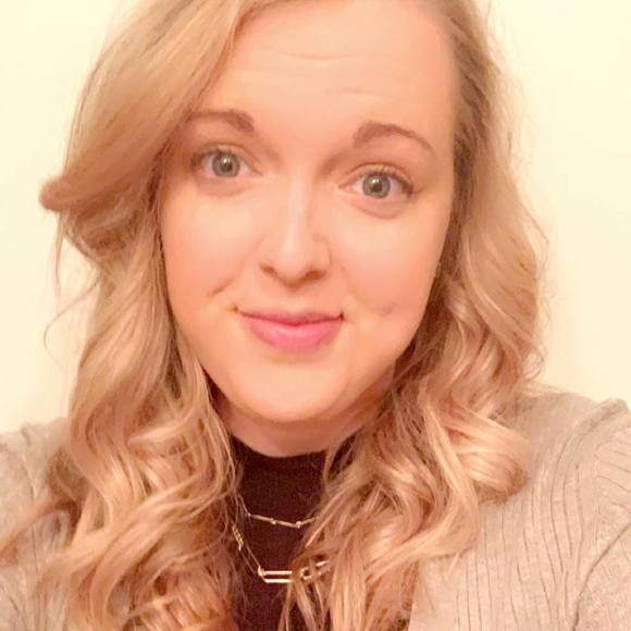 Profile Picture of Megan Choiniere (@mchoiniere22) on Poshmark