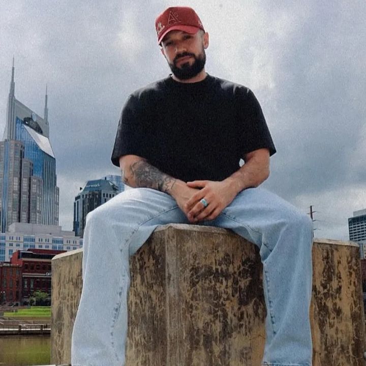 Profile Picture of jacobleerazo012 (@jacobleerazo012) on Tiktok