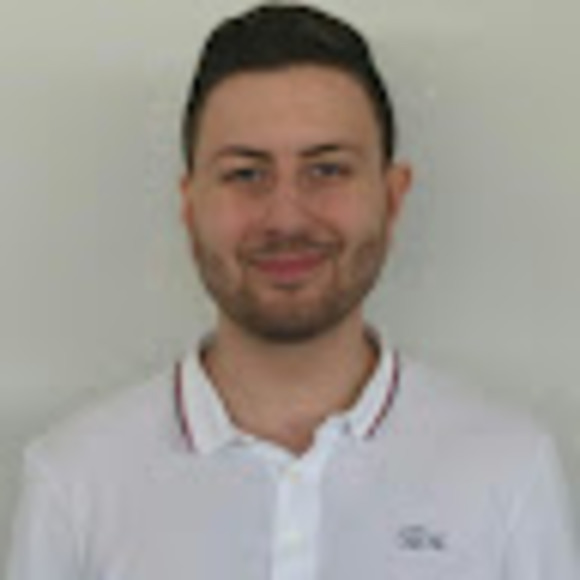 Profile Picture of David Bosevski (@davidbosevski) on Poshmark