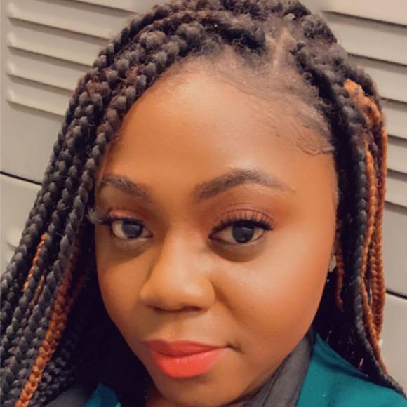 Profile Picture of Silla Sill (@sillaboateng) on Poshmark