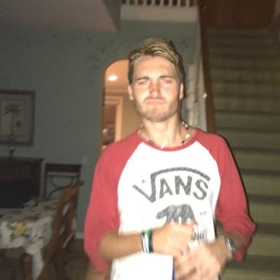 Tyler Bone - Twitter Profile Picture of Tyler Bone (@Tylerbone6) on Twitter