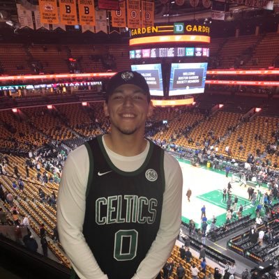 Profile Picture of Matthew Greeley (@BigeziGreeley) on Twitter