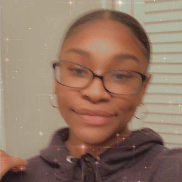 Profile Picture of Jae’lyn Tillis (@yagirljae) on Poshmark