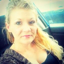 Profile Picture of Jacqueline (@jacqueLee1980) on Twitter