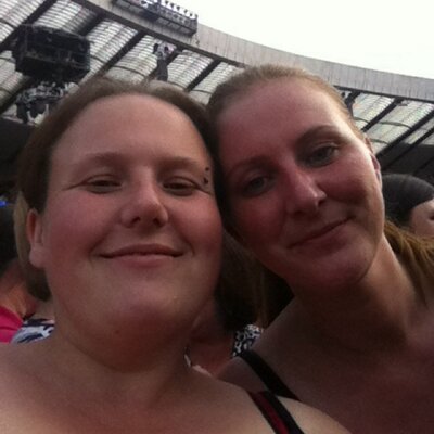 Profile Picture of Michelle Russell (@ShellRussel) on Twitter