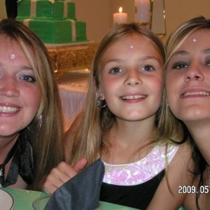 Profile Picture of Erin Graley (@airun1119) on Myspace