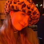 Profile Picture of Hayley Perriment (@hayleyperriment) on Instagram