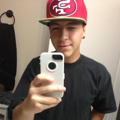 Profile Picture of Joshua Salinas (@yungjaysavii) on Twitter