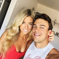 Profile Picture of Sydney Devault (@sydney-devault) on Quora