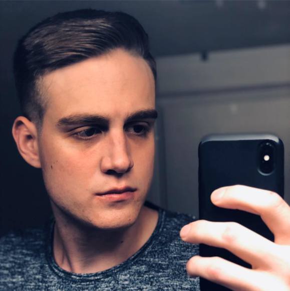 Profile Picture of Jason Pietsch (@jpietsch) on Poshmark