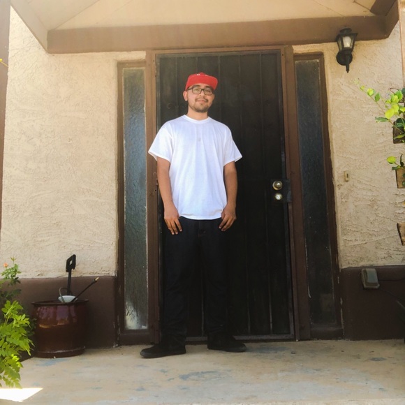 Profile Picture of Luis Luviano (@luvianolegacy) on Poshmark