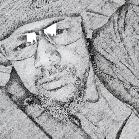 Profile Picture of Carlyle Curry ii (@carlylecurryii) on Poshmark