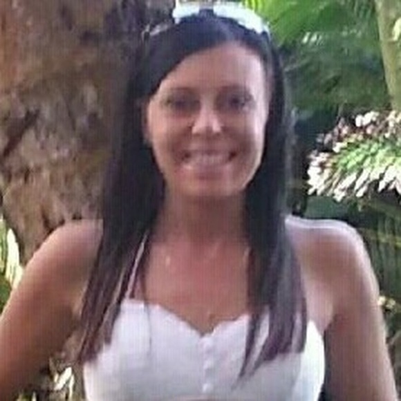 Profile Picture of Krystal Scheeringa (@kscheeringa86) on Poshmark