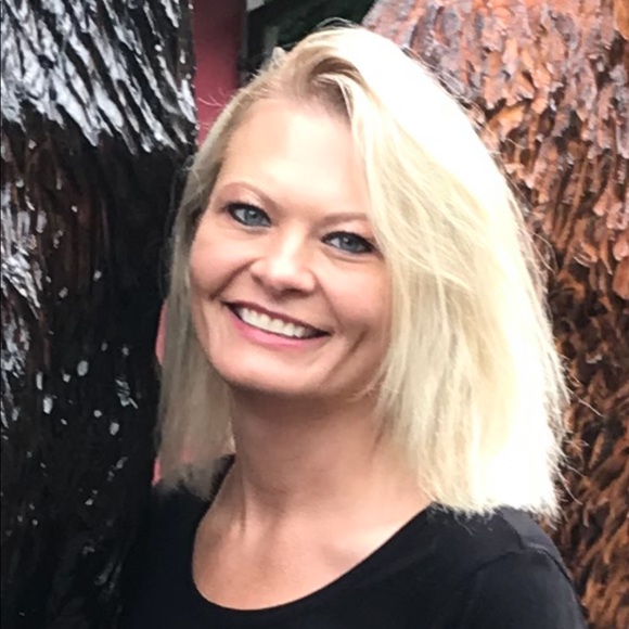 Profile Picture of Tammy Franklin (@tfranklin2021) on Poshmark