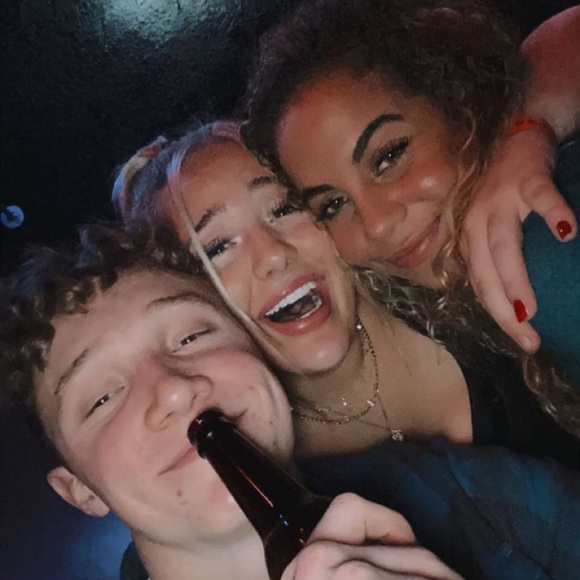 Profile Picture of Trevor Caflisch (@trevorcaflisch) on Poshmark