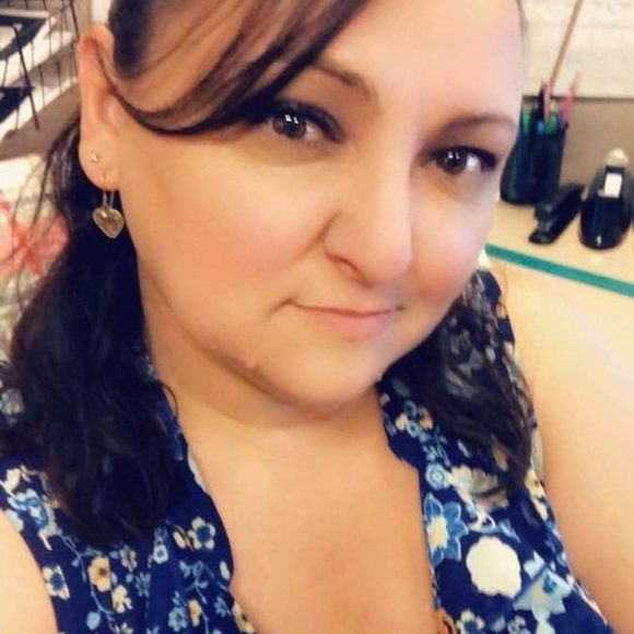 Profile Picture of Mari Jimenez (@ljimenez09) on Poshmark