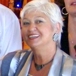 Profile Picture of Alexandra Savu (@sandasavu14) on Twitter