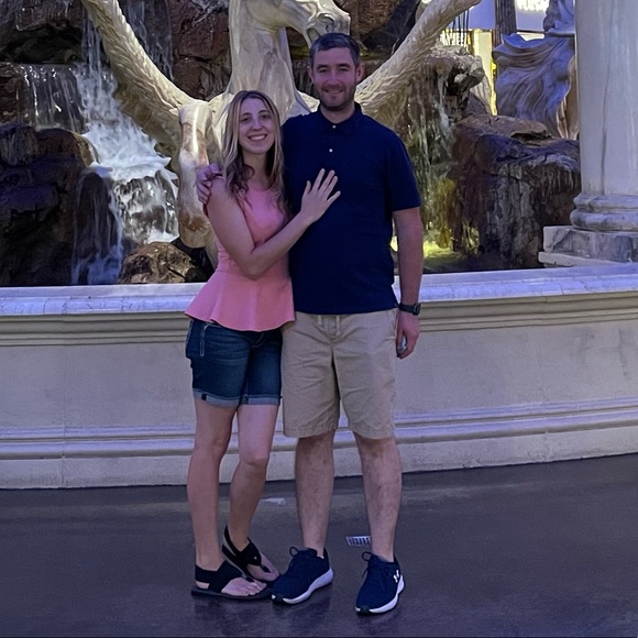 Profile Picture of Chayna Emslie (@chayna_emslie) on Poshmark