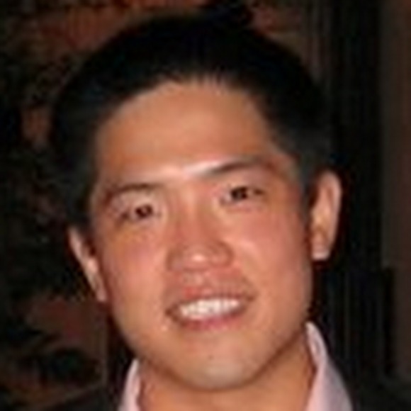 Profile Picture of David Yang (@heythisisdave) on Poshmark