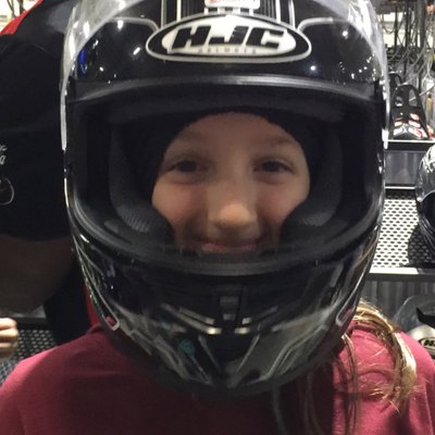 Profile Picture of Lisa Maneri (@LisaManeri) on Twitter