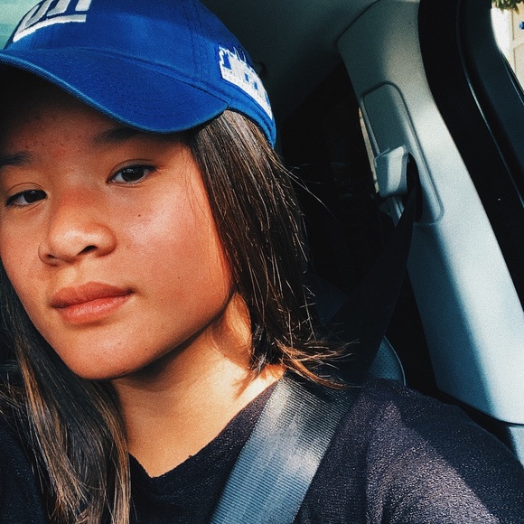 Profile Picture of Megan Isman (@meganisman) on Poshmark
