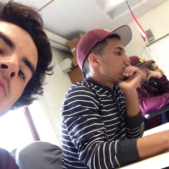 Profile Picture of Robert Mcguinness (@mcguinn2) on Poshmark