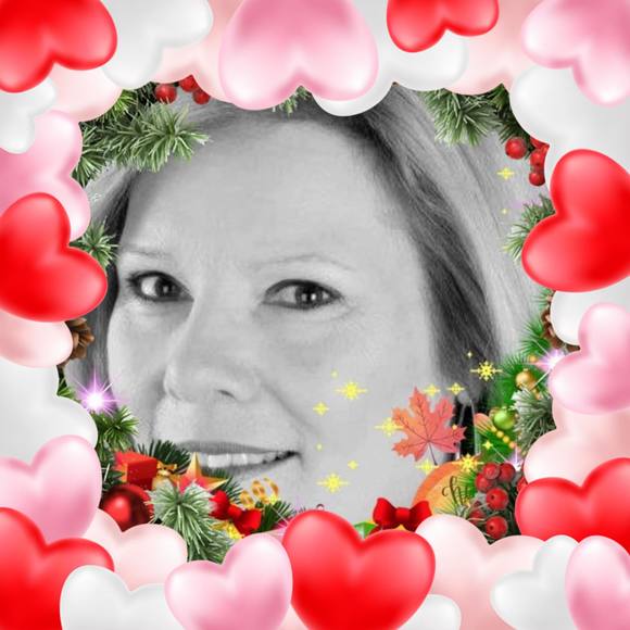 Profile Picture of Renee Phillips (@reneeandjim) on Poshmark