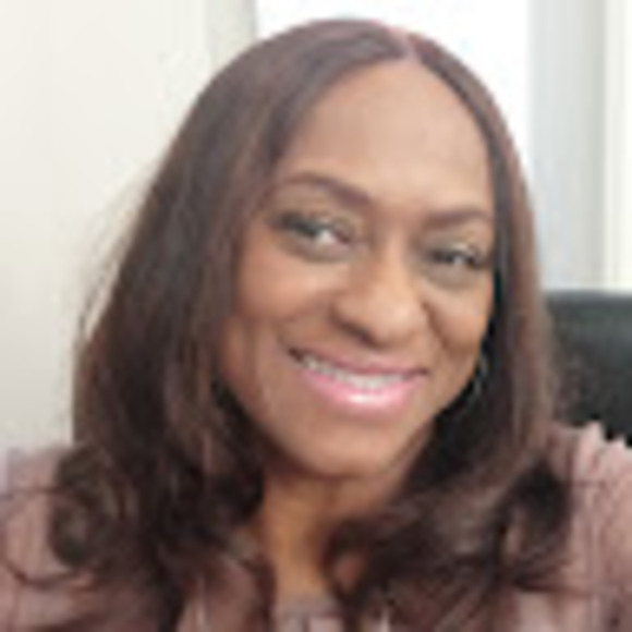 Profile Picture of Sharon Bilbary (@sharonbilbary) on Poshmark