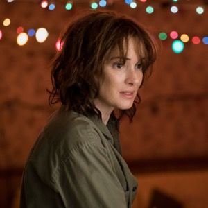 Profile Picture of Joyce Byers. (@TheStrangeByers) on Twitter