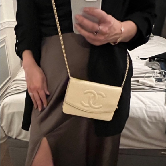 Profile Picture of Stefanie Konkel (@stefkonkel) on Poshmark