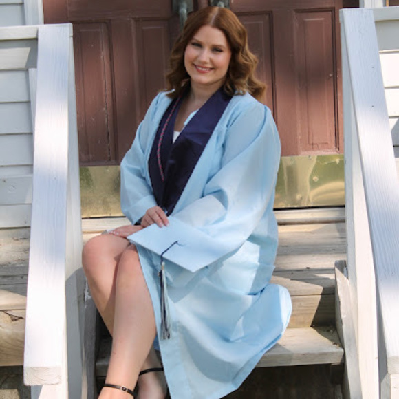 Profile Picture of Christine Schriber (@christineschrib) on Poshmark