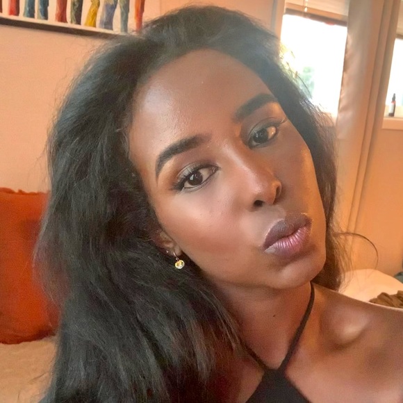 Profile Picture of Hamdi Ali (@hamdiali154) on Poshmark