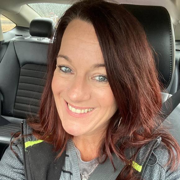 Profile Picture of Stacy Ryman (@manjabananja) on Poshmark