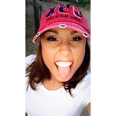 Profile Picture of Amanda Colson (@ItzManderzzz) on Twitter