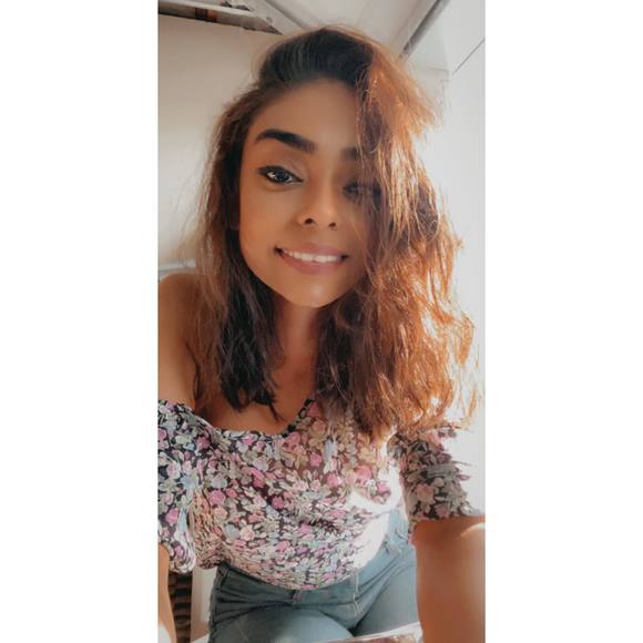 Profile Picture of Vishale Sukram (@vishaliesukram) on Poshmark