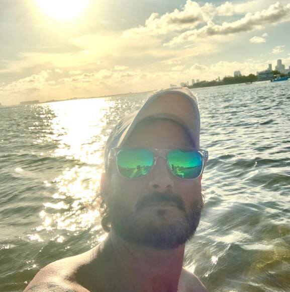 Profile Picture of Alex Spindler (@spindlerbauer) on Poshmark
