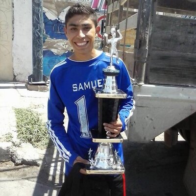 Profile Picture of Samuel Menchaca (@SamuelMenF) on Twitter