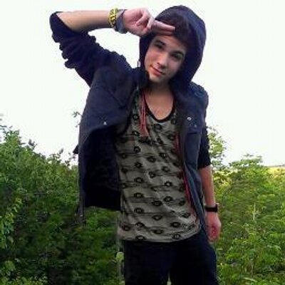 Profile Picture of Zach Leboeuf (@JECLATC) on Twitter