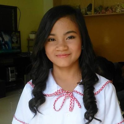 Profile Picture of Nicky Leigh Stanford (@nicky_stanford) on Twitter