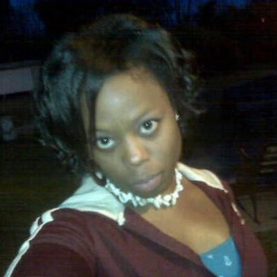 Profile Picture of Gwendolyn Smith (@Luvndadonkey) on Twitter