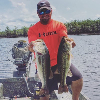 Profile Picture of Josh Deville (@deville_josh) on Twitter